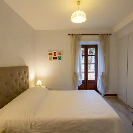 Maison De Charme Avec Terrasse, 3 Chambres, Au Pied Du Chateau De Biron, Proche Monpazier - Fr-1-616-134 Feriehus