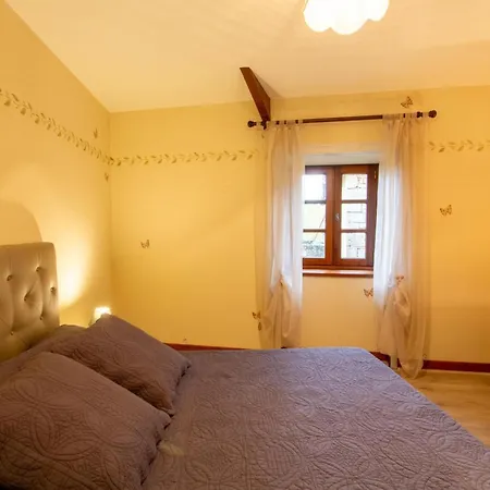Feriehus Maison De Charme Avec Terrasse, 3 Chambres, Au Pied Du Chateau De Biron, Proche Monpazier - Fr-1-616-134