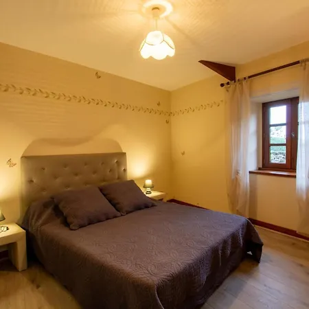 Maison De Charme Avec Terrasse, 3 Chambres, Au Pied Du Chateau De Biron, Proche Monpazier - Fr-1-616-134